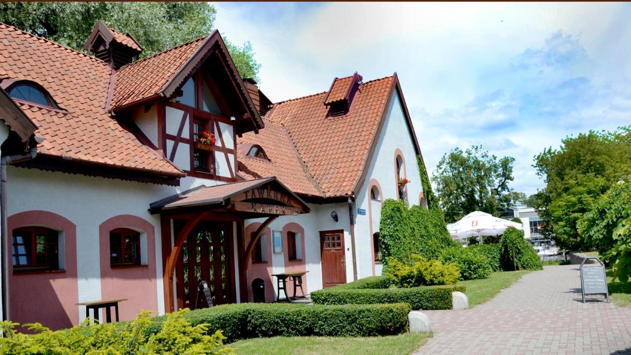 Tawerna Kaper Hotel Ilawa Exterior photo